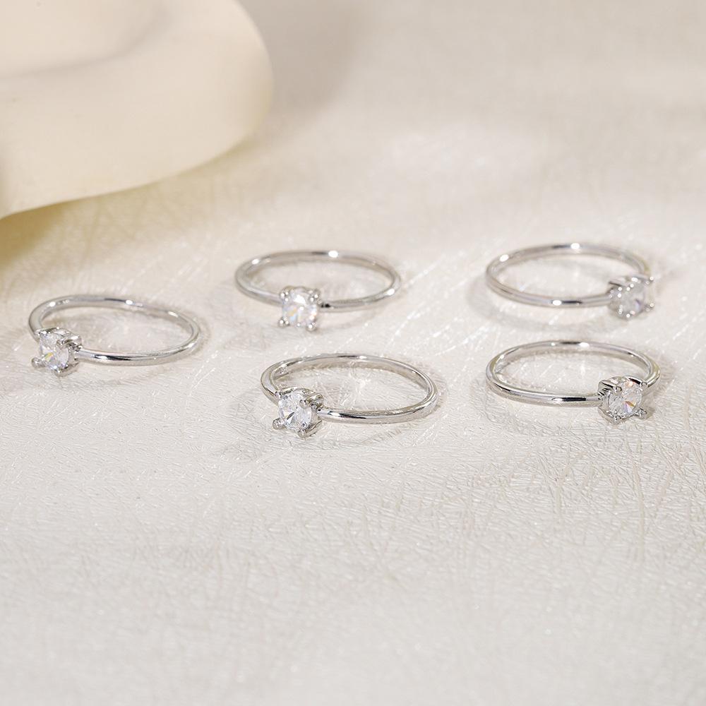Xiaohongshu Single Diamond Index Finger Ring: Luxurious Thin Stacking Zircon Band, Perfect Gift for Girlfriend