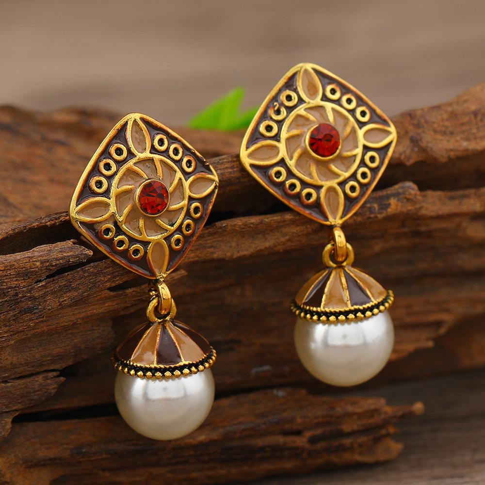 Retro Indian Alloy Rice Bead Tassel Earrings with Scenic Design