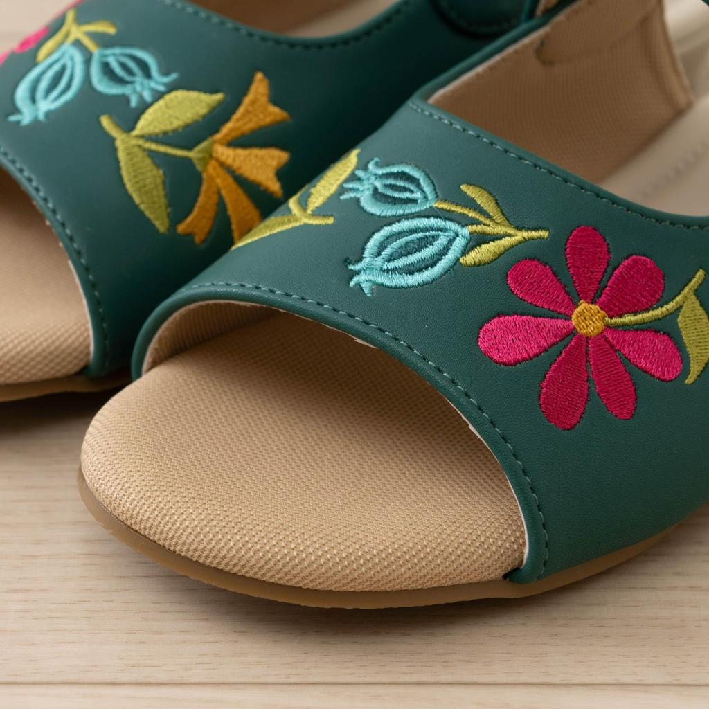 Hokomomola Senko Petalo Outdoor Size M 47163 Sandals, (approx. 22.5-23cm), Green,