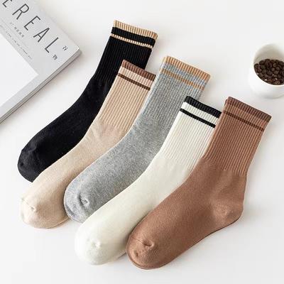 5 Paar Socken, Damen-Mittelwadensocken, Sportsocken, Gestreifte College-Baumwollsocken mit zwei Streifen, Lässig und atmungsaktiv