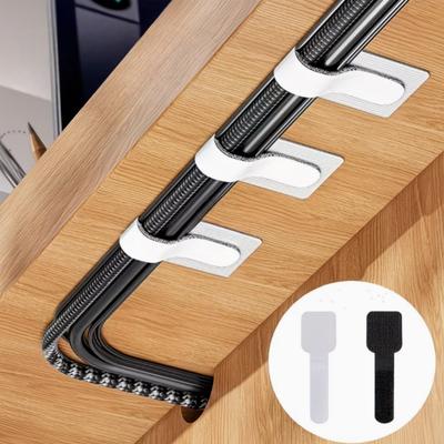 Accesorii pentru electronice – Clipsuri pentru fixare cabluri