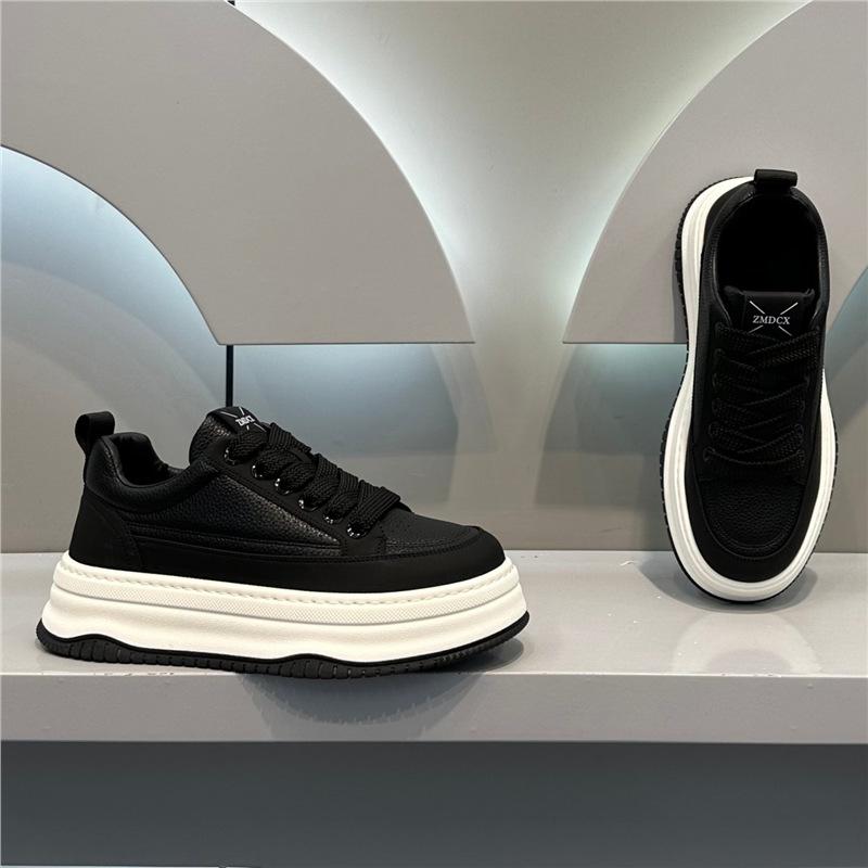 Tide Leder Plateau-Schuhe Freizeitschuhe Board-Schuhe Jährliche Trend-Schuhe zmd