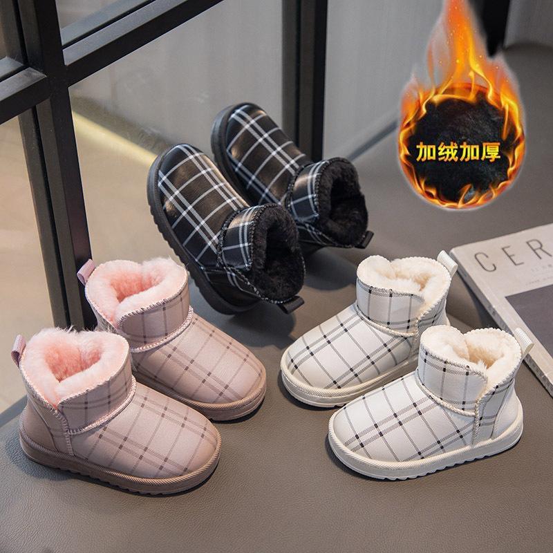 Móda Nové 2025 Dívčí boty Zimní Dětské Sněhule Plus Sametové Zesílení Vodotěsné Protiskluzové Kotníkové boty