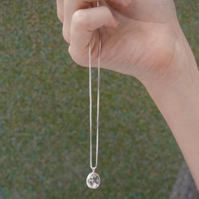 REINDEER GENTLE STONE NECKLACE 07