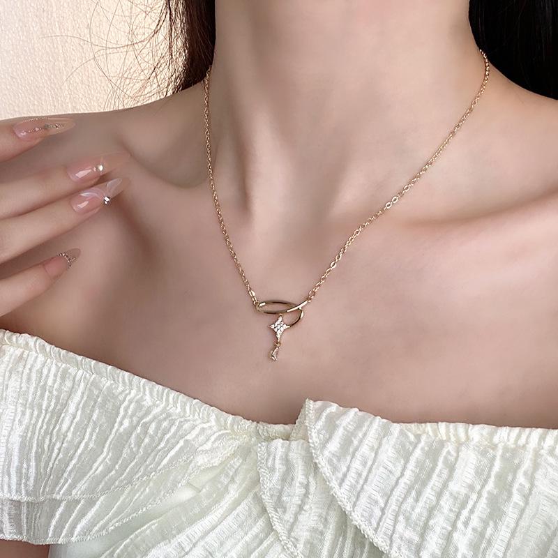 

Women s Diamond Cosmic Star Tassel Necklace - Luxury Summer Clavicle Jewelry