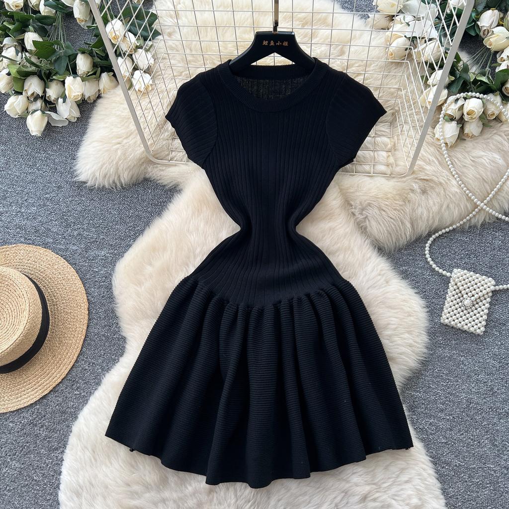 Commuter short-sleeved high-waisted A-word knitted dress women's black medium and long summer slim-fit sweater skirt