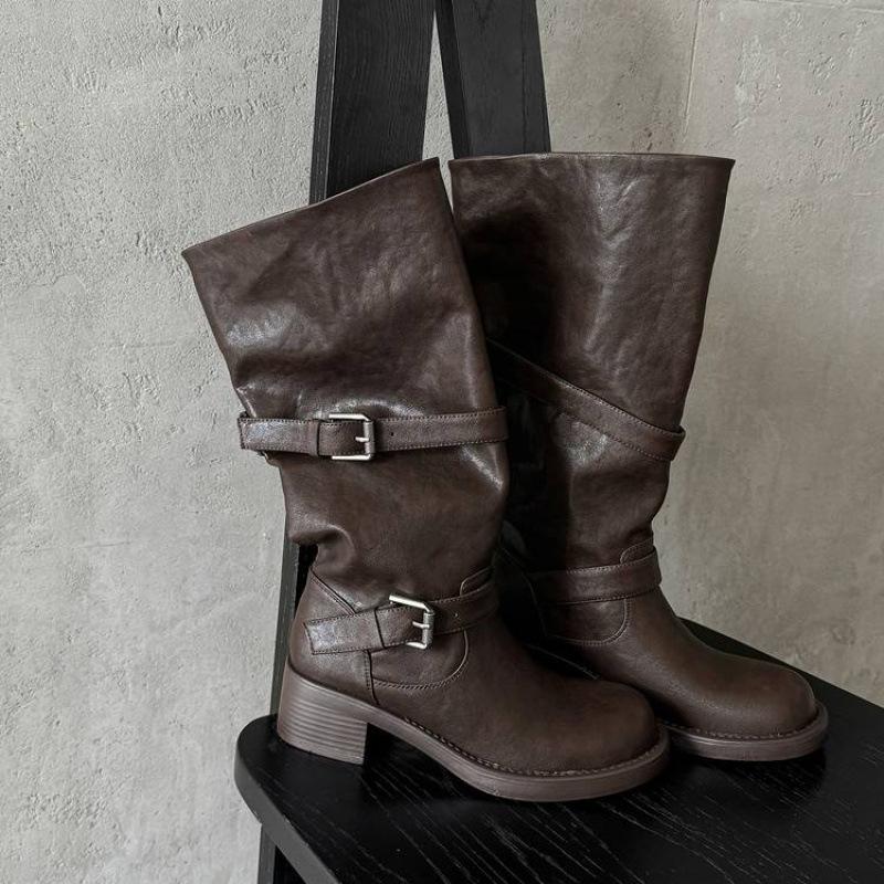 Autumn and winter women's large tube circumference Martin boots solid color medium heel large size women's boots versatile rubber platform co