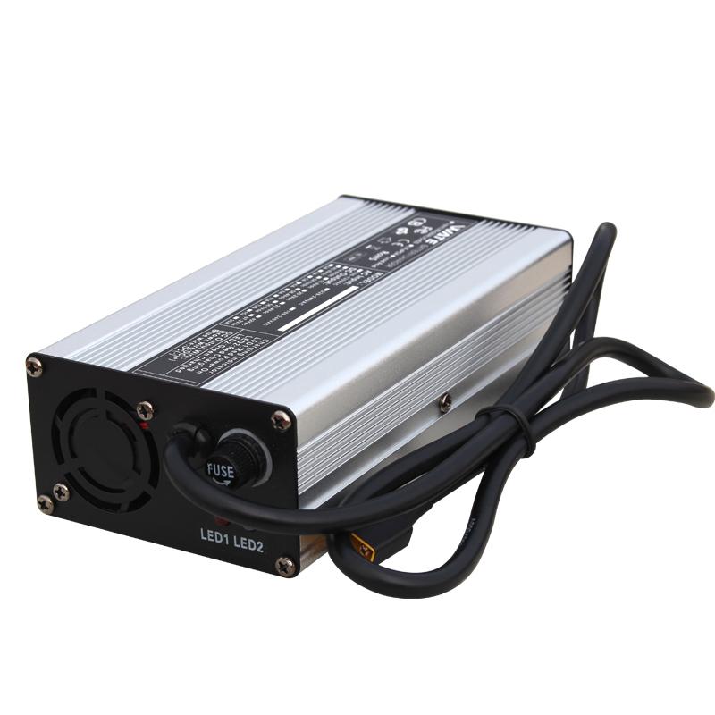 29.4V 10A Li-ion Lithium Fast Charger For 24 Volt 7S Battery Charger With Fan Aluminum Case