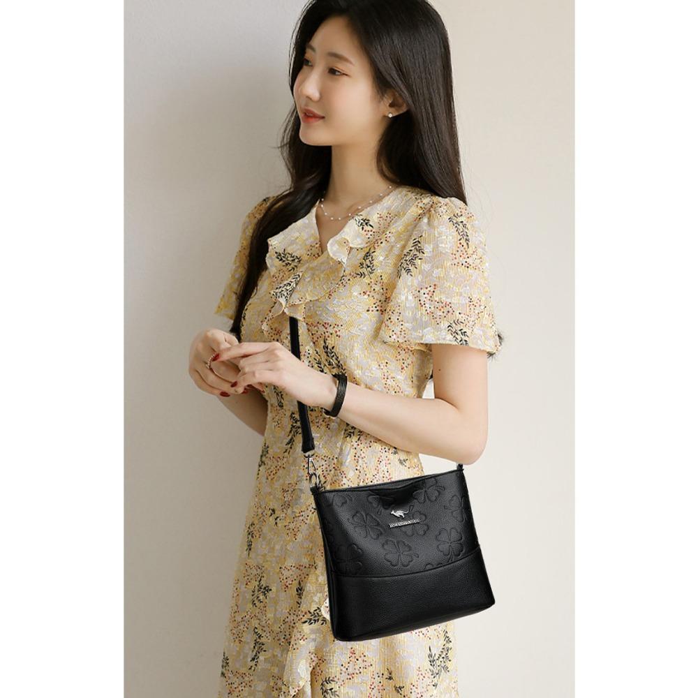 Women's Fashion Soft Leather Bucket Bag Large Capacity Shoulder Crossbody Bag For Middle-Aged Ladies