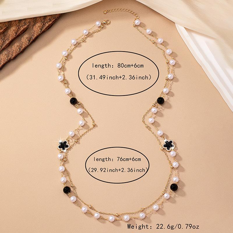 European-American Double-layer Pearl Flower Necklace: Elegant, Versatile Design for Daily Wear