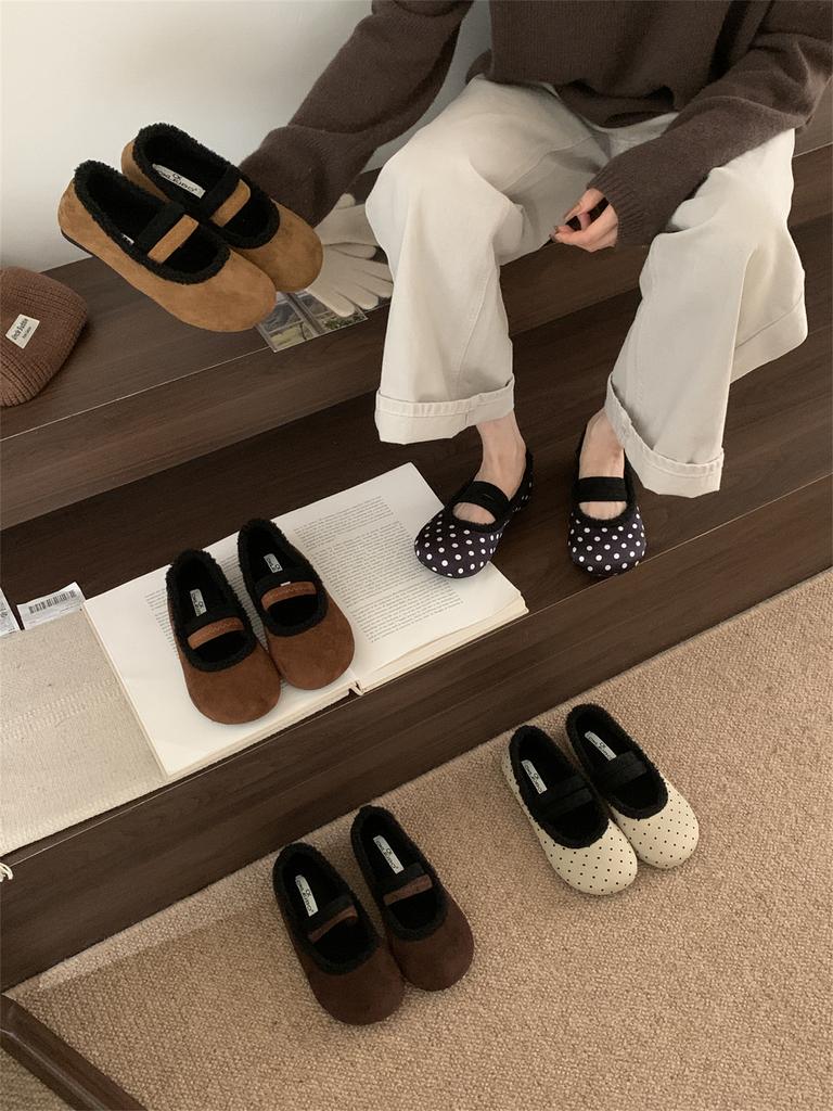 Flat-bottomed Velvet Birkenstocks Single Shoes Women's Autumn and Winter Outer Wear Retro Word Belt Mary Jane Love Fluffy Shoes Cotton Shoes