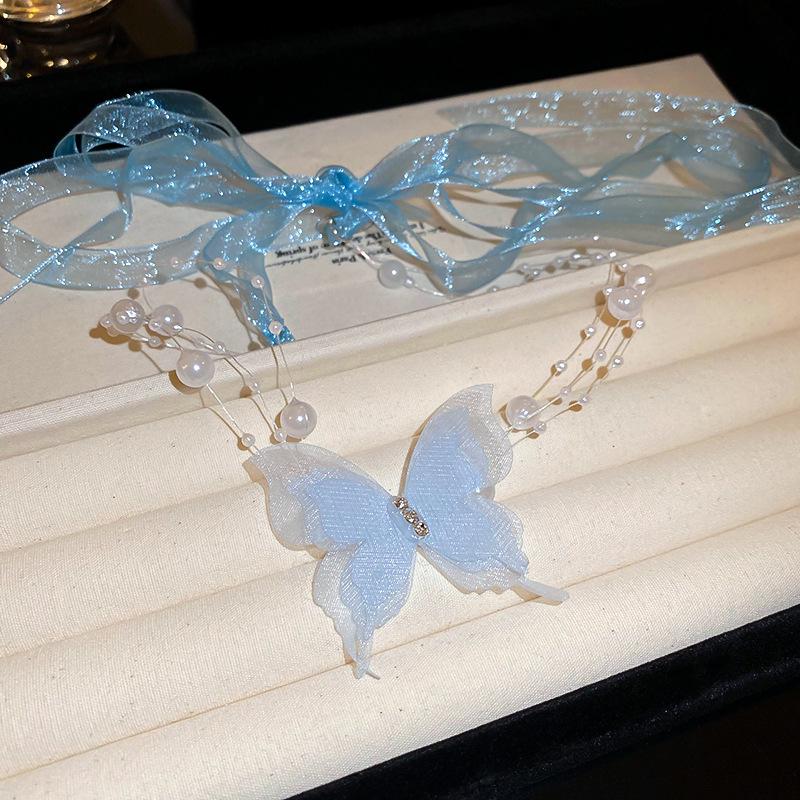 Elegant Rhinestone Pearl Butterfly Bow Necklace: Fashionable and Versatile Neck Accessory