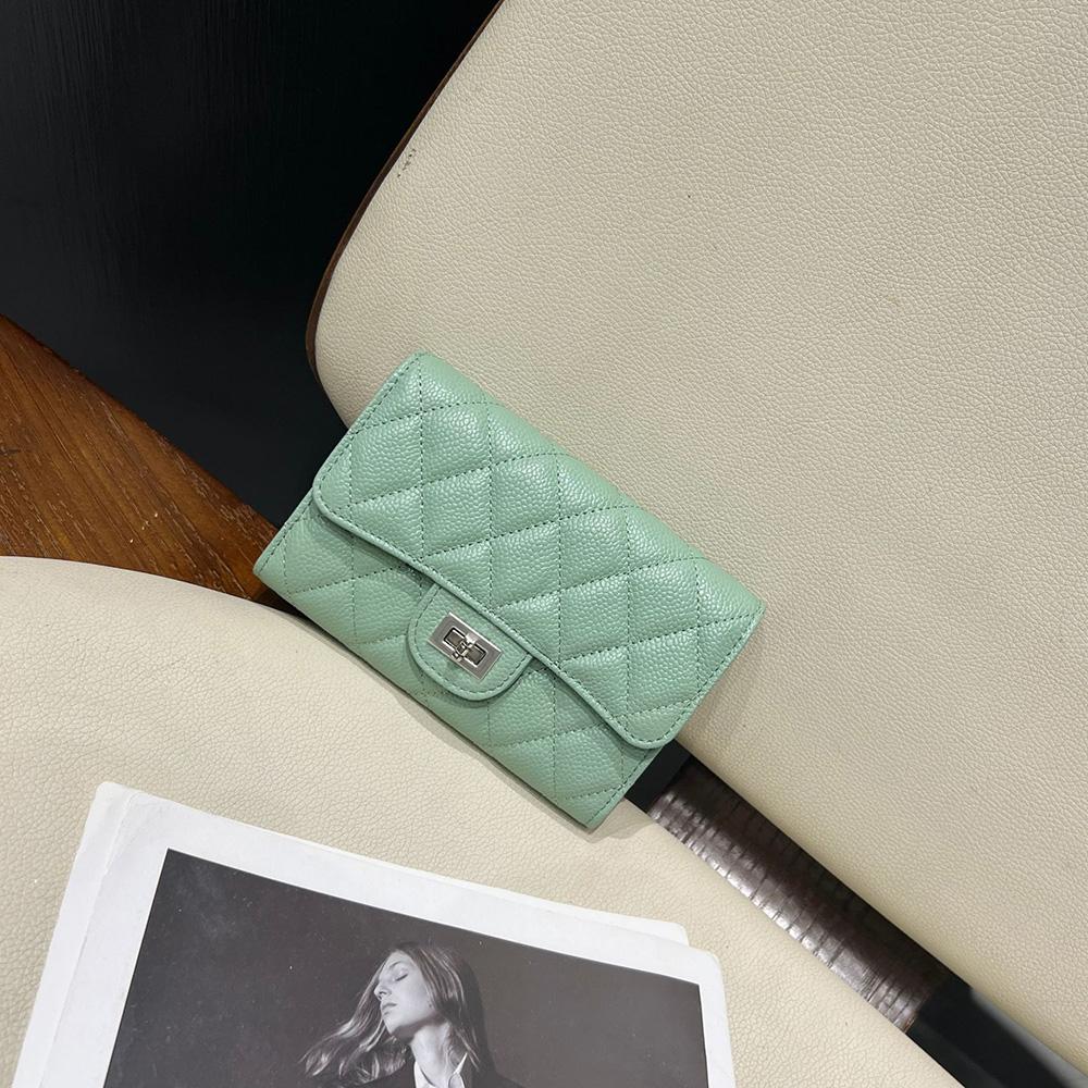 

Medium Long Women Wallets Genuine Leather Caviar Wallet Diamond Quilted First Layer of Cowhide Purse Turnlock Billfold Without Logo светло-зеленый