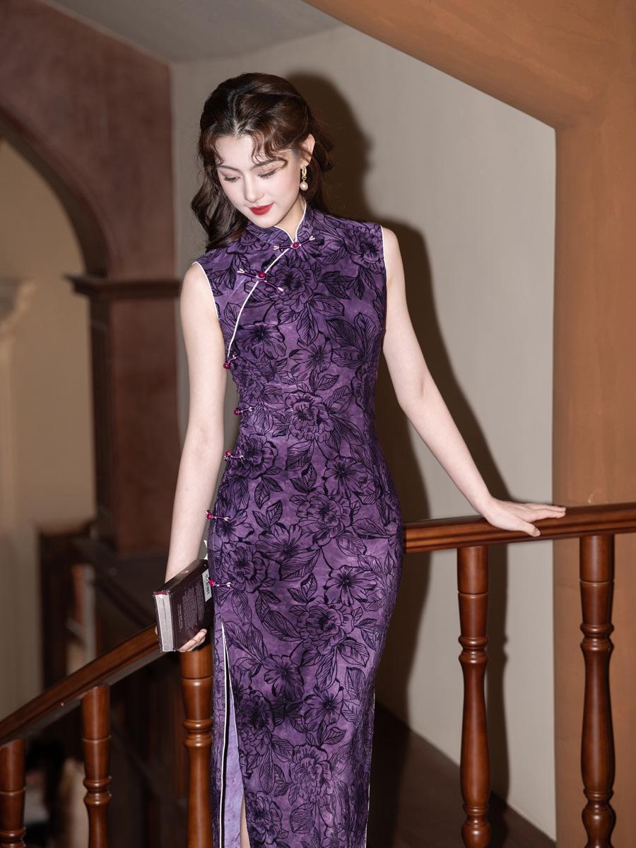 Meiteņu 2026. gada vasaras bezpiedurkņu Qipao