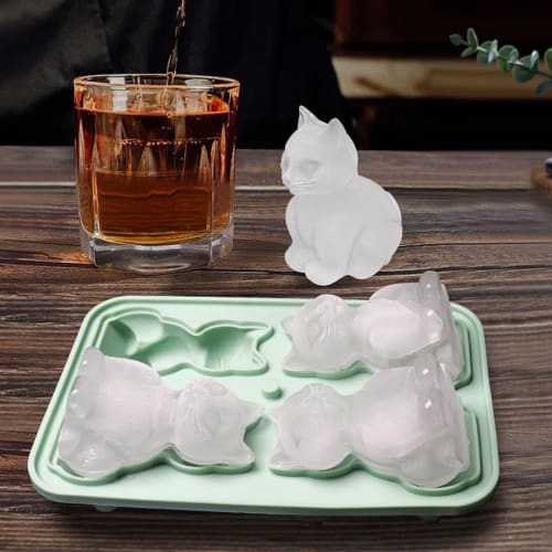 Donano Cute Cat Silicone Ice Cube Tray with Lid, Easy to Remove Ice, Durable for Freezing (Green)