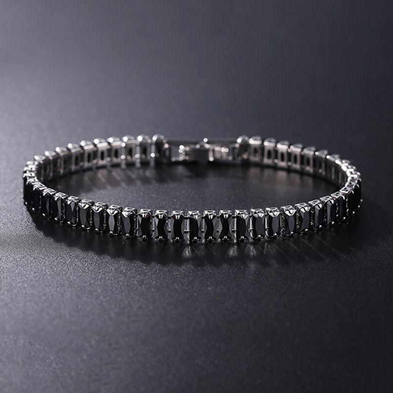 

Bracelet One Size