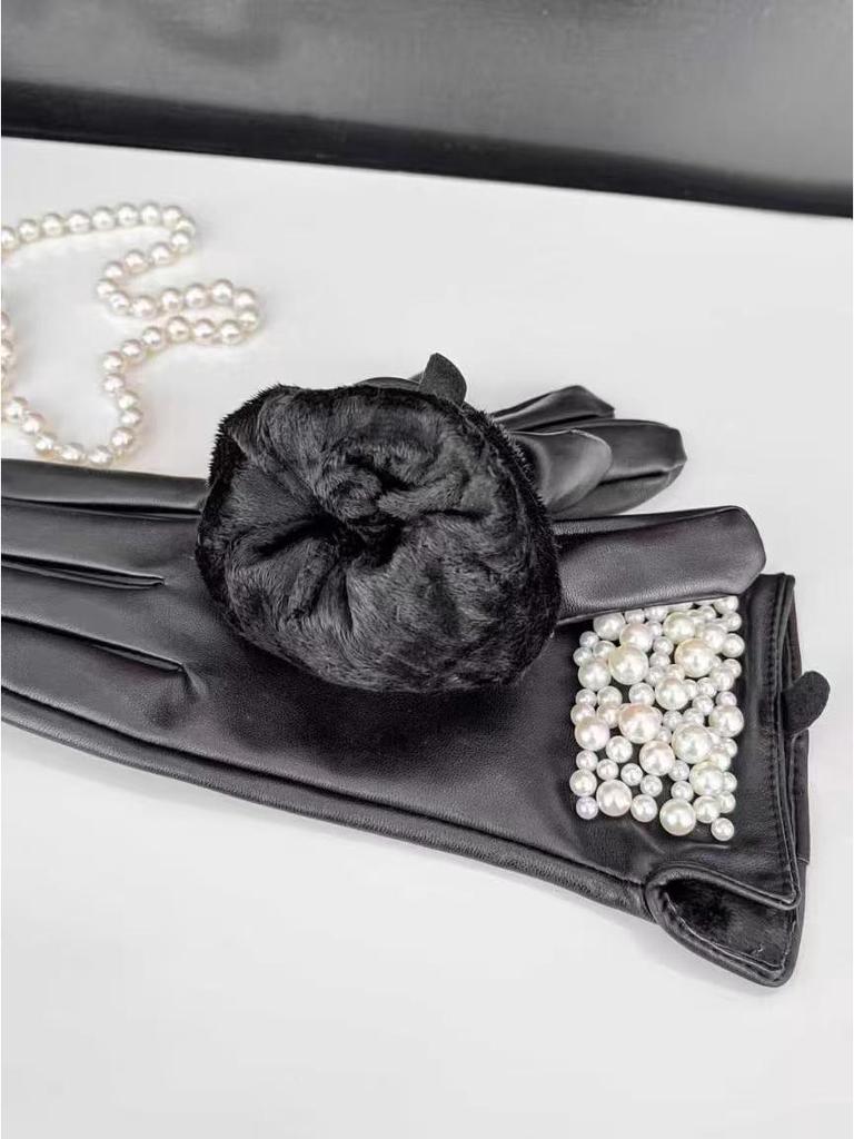 Women's Winter Fleece-Lined Leather Gloves with Bow Decoration - Warm, Cold-Proof Outdoor Cycling Gloves