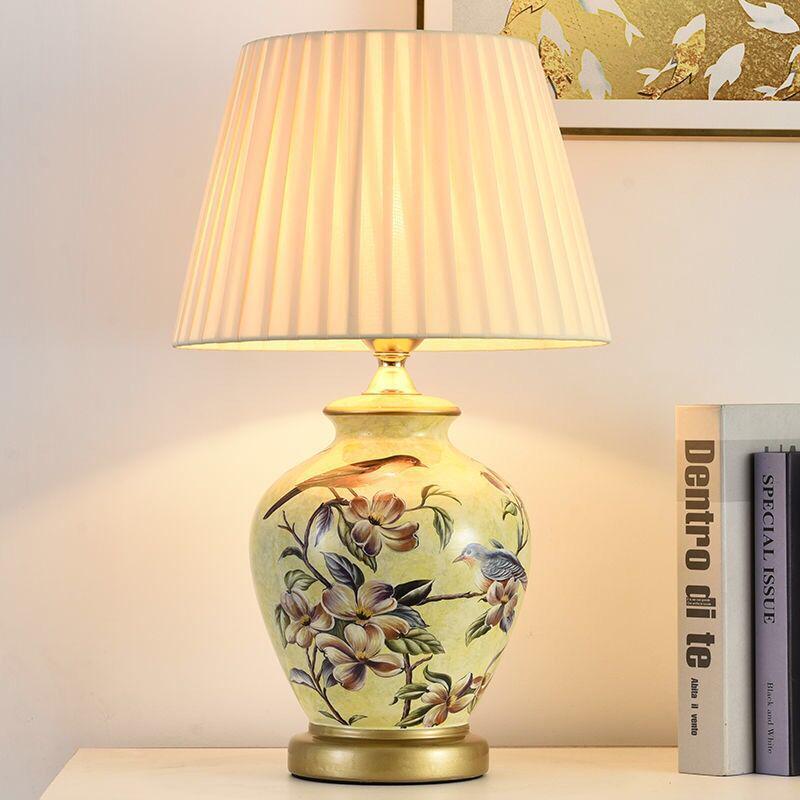Retro American-Chinese Ceramic Table Lamp with Remote Control for Bedroom or Living Room
