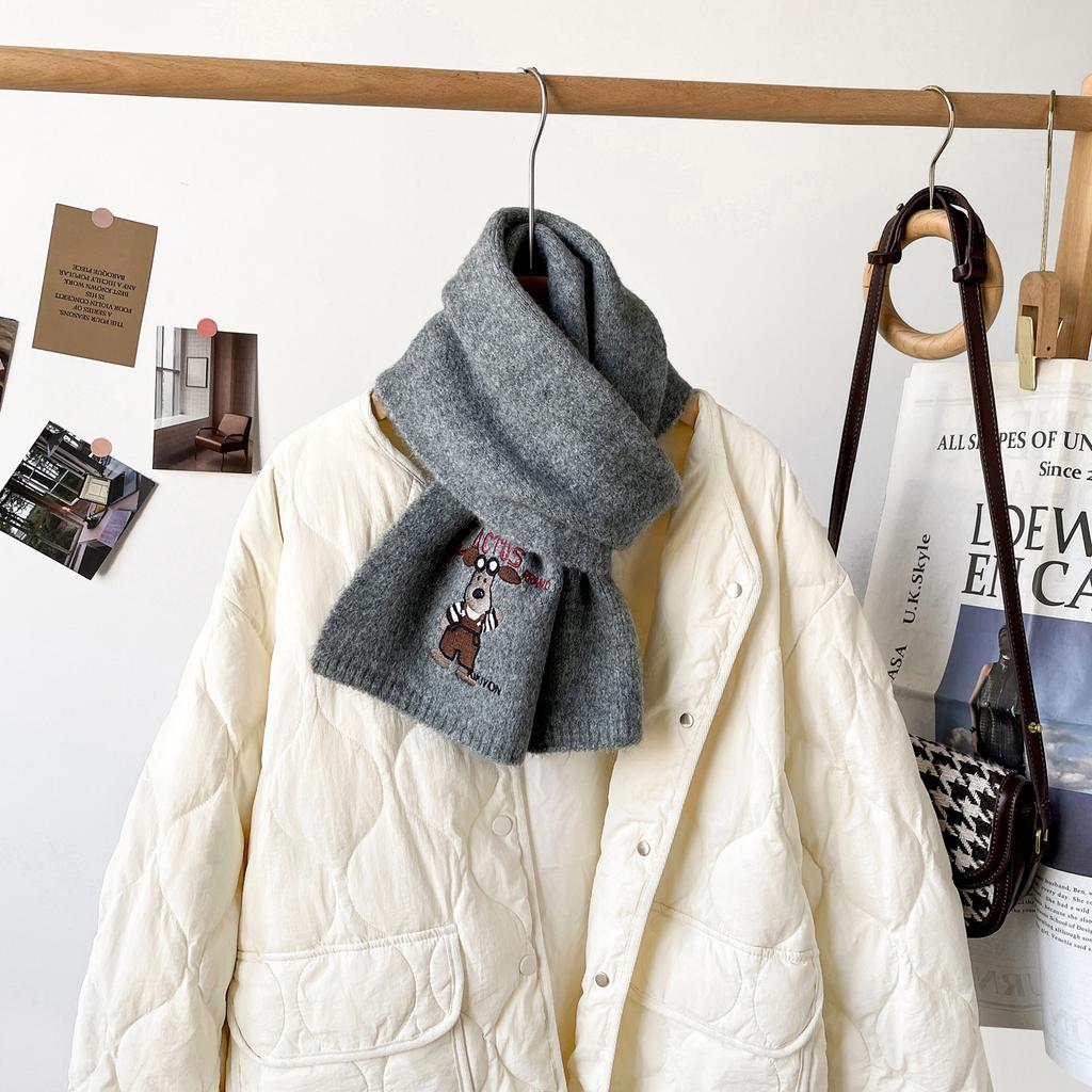 Japanese embroidery puppy beige knitted scarf for women, winter 1116 new warm versatile cycling cashmere scarf for women