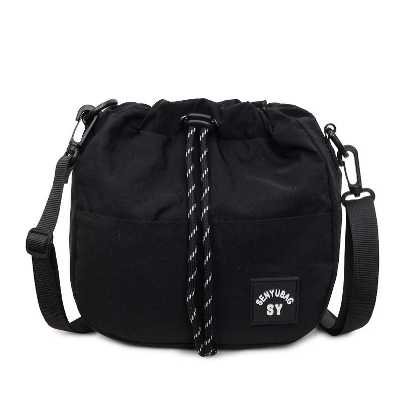 Women's Outdoor Casual Crossbody Bag with Drawstring Closure - Fashionable Single Shoulder Bag for Everyday Use