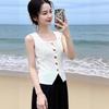 French Retro U-Neck Single-Breasted Sleeveless Slim Vest Solid Color Knitted Vest For Women