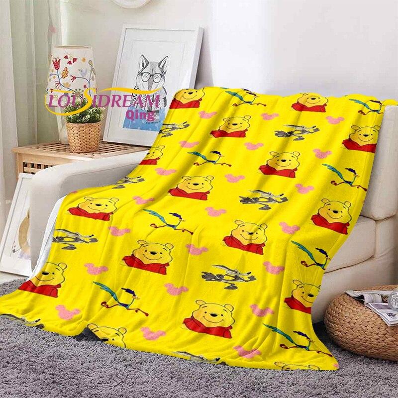 Winnie the Pooh Printed Blanket Flannel Blanket Bed Throw Soft Cartoon Printed Bedspread Bedspread Sofa Blanket
