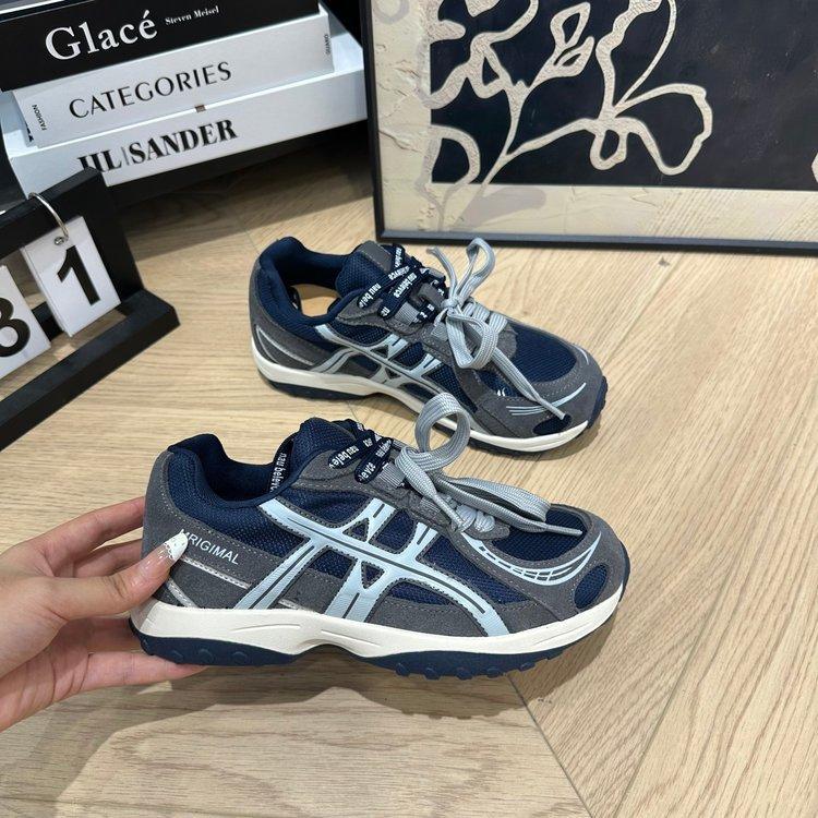 Leather retro German training shoes women's 2025 autumn new platform casual sports shoes pair of shoelaces versatile breathable Forrest Gump shoes