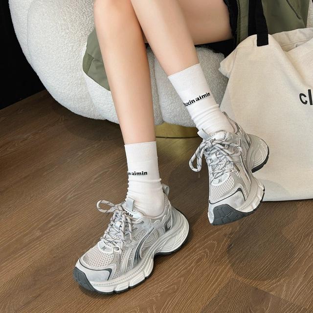 2025 Autumn New European Breathable Dad Shoes Women's Versatile Lightweight Soft-soled Sports Shoes Casual Shoes Women's Trend