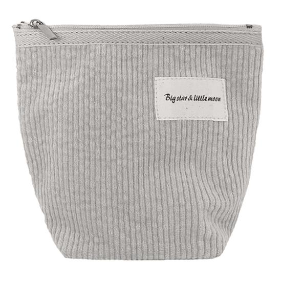 

Специальная вельветовая косметичка на молнии, удобная. хаки