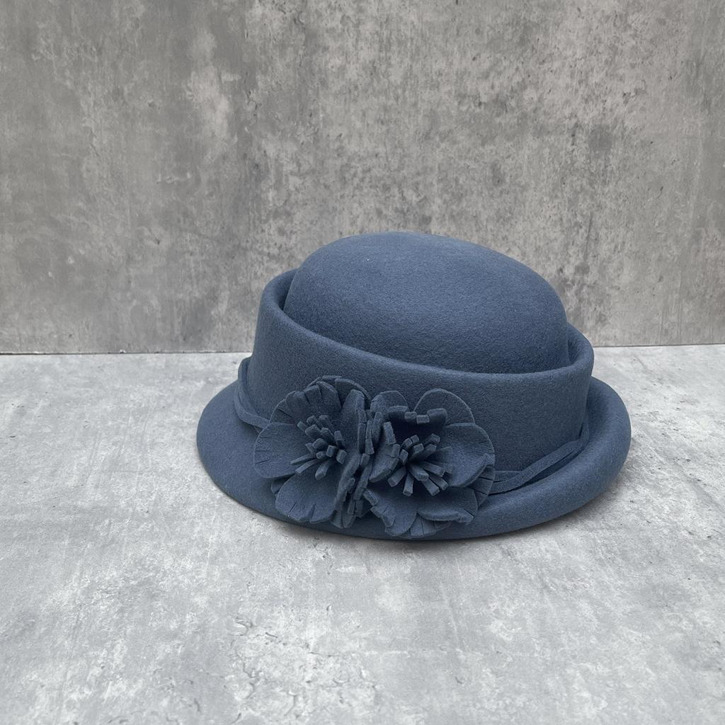 Elegant Three-Dimensional Flower Socialite Australian Hair Curled Top Hat Women'S Wool Beret Autumn And Winter Face Small Bucket Hat