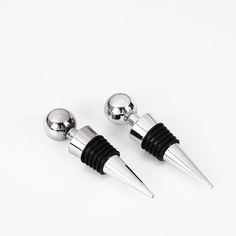 Practical Silver-plated Vacuum Household Wine Stopper with Silicone for Dust-proof and Fresh-keeping