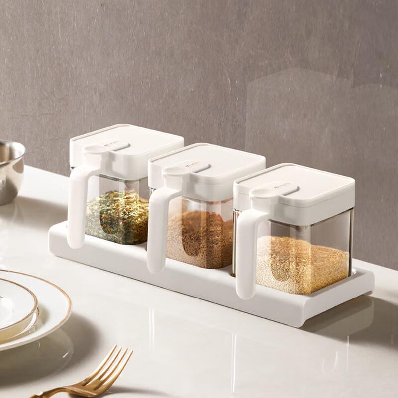 

Weimuke Large Capacity Seasoning Jar with Spoon