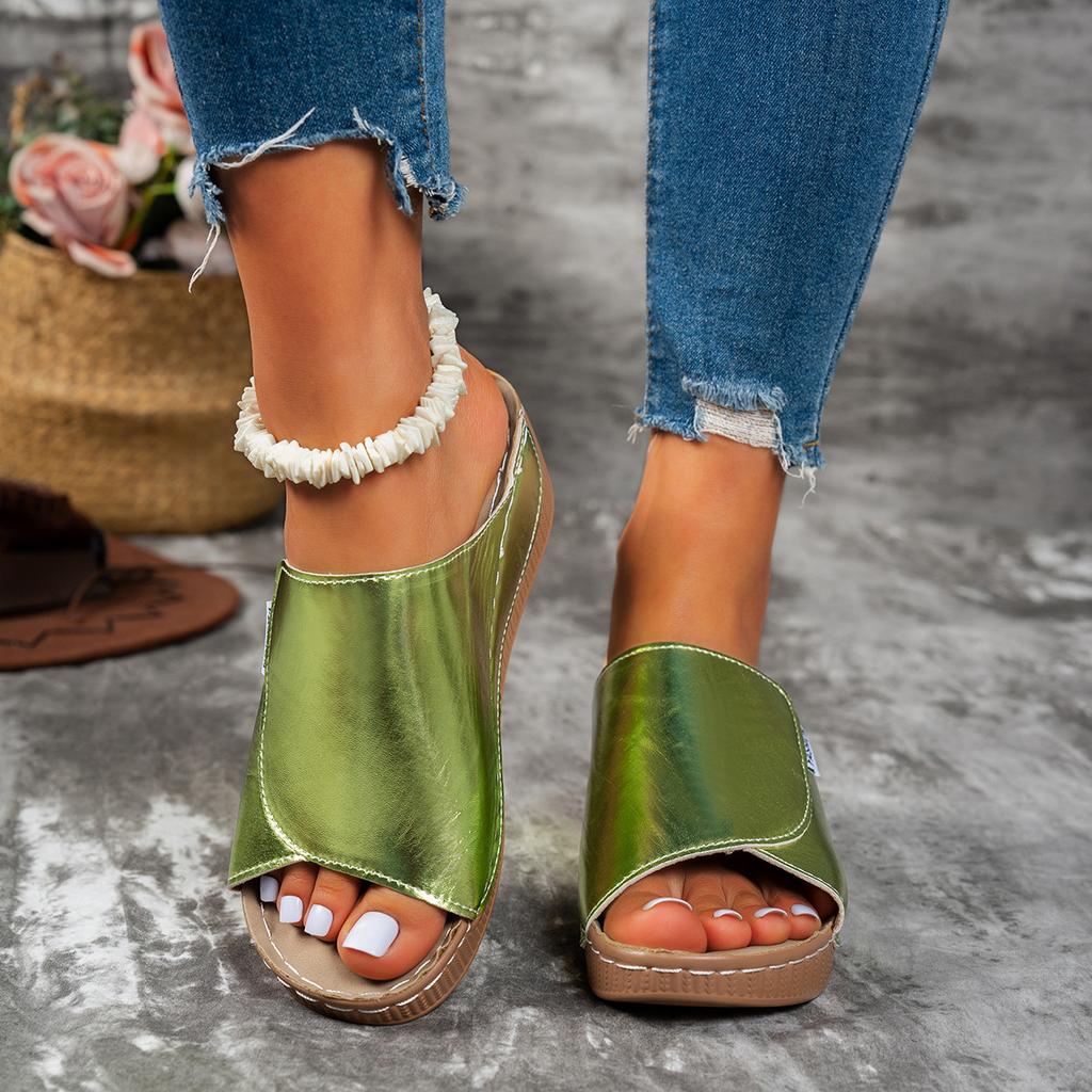 Fashion Summer 2025 New Foreign Trade Women's Thick-soled Slippers, Large-sized One-line Wide Striped Thick-soled Fish-mouth Slippers