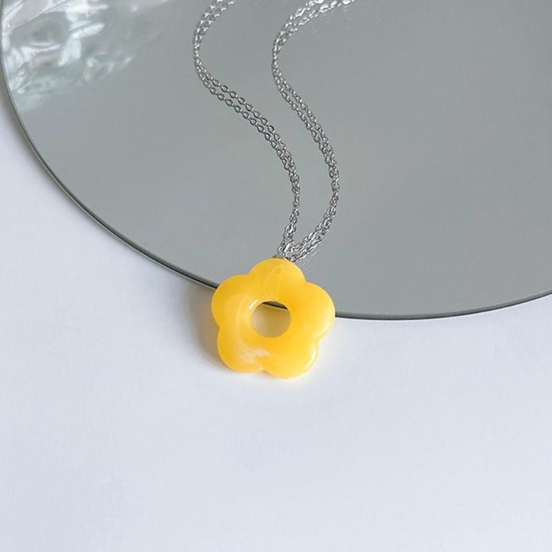 Simple Acrylic Flower Pendant Necklace Fashion Collar Necklaces Clavicle Chain Choker Necklace Neck Chain Jewelry