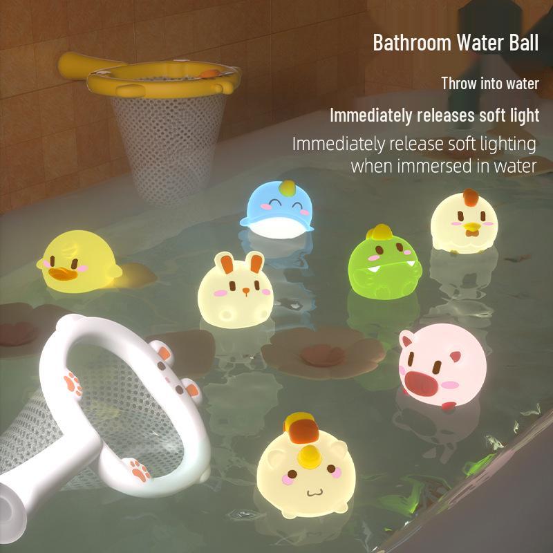 Cross-border Baby Bath Toys: Little Yellow Duck Scoop for Children Ages 0-3 – Water Play, Light-Up Toys for Bathroom and Swimming