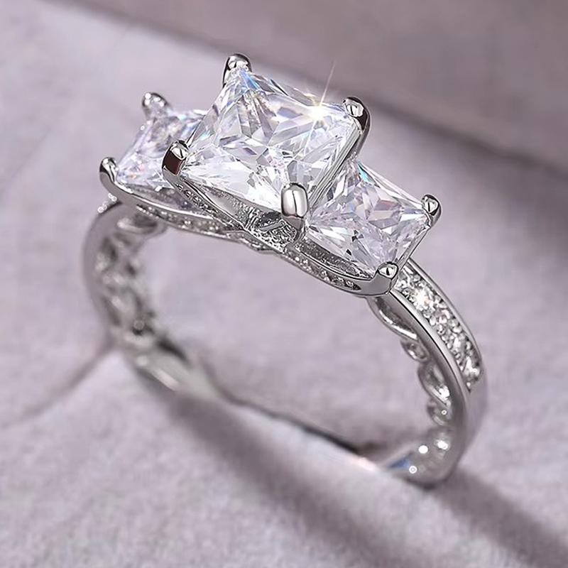

Huitan Fashion Contracted Design Three Princess Square CZ Rings for Women Luxury Wedding Engagement Accessories Chic Zircon 10