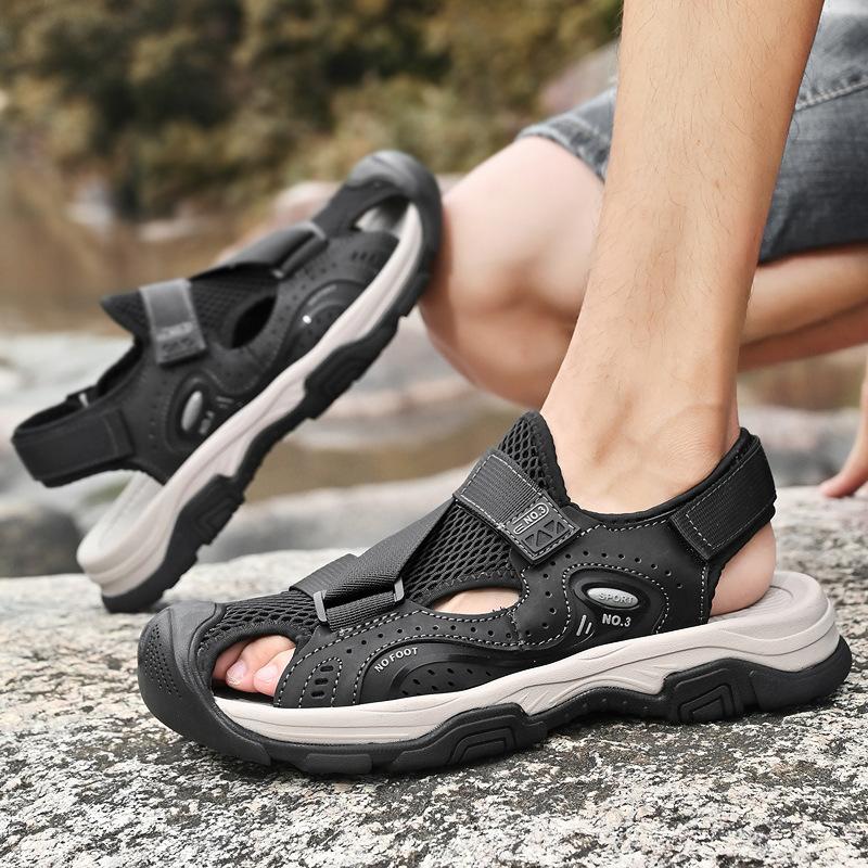 Beach Shoes Men's New Summer Breathable Soft-soled Bag Head Sandals Men's One-pedal Soft-soled Non-slip Lightweight Men's Shoes