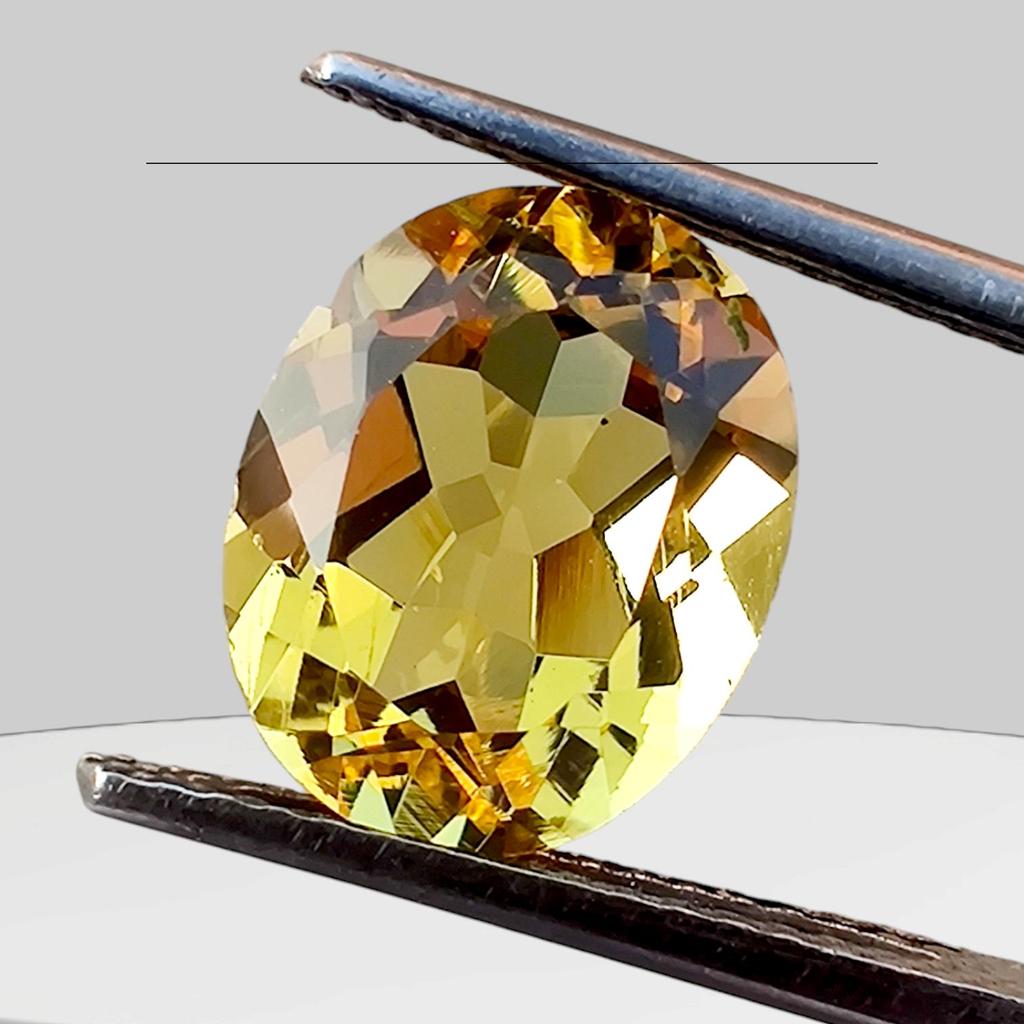 Piatră de sticlă tratată nuanță citrin, 2,80 carate pietre de sticlă, piatră de sticlă galbenă tăietură ovală, dimensiune 10x8x5 MM.