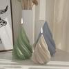 3D Conical Irregular Candle Mold Silicone Abstract Spiral Stripe Candle Mold Decor Rotate Christmas Tree Candle Mold