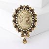 Pearl Beautiful Girl Head Brooches for Women Enamel Ladies Figure Pins Event Funny Luxury Gifts New Year Friends Decoration