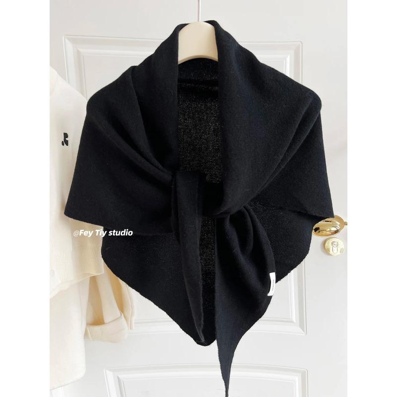 British Korean Triangle Scarf  Niche Wool  Triangular Scarf Women Headscarf Knitted Scarf Multi-functional Warm Knitted Scarf