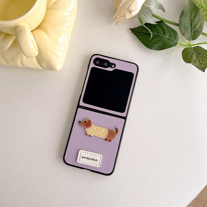 

Cartoon Puppy Leather Phone Case for Samsung Zflip6 Clamshell Folding Screen Findn3Flip Female New Model pocket2