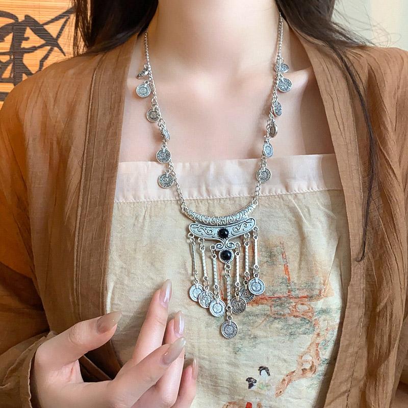

Vintage Ethnic Coin Tassel Pendant Necklaces for Women Boho Long Silver Color Metal Statement Necklace Party Daily Jewelry чёрный