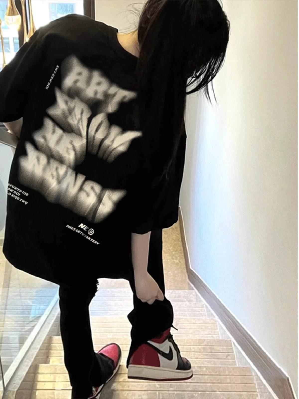 Unisex Retro Streetwear Oversized Cotton T-shirt, Plus Size, Casual Loose-Fit, Short Sleeve. L (101-115 jin) чёрный