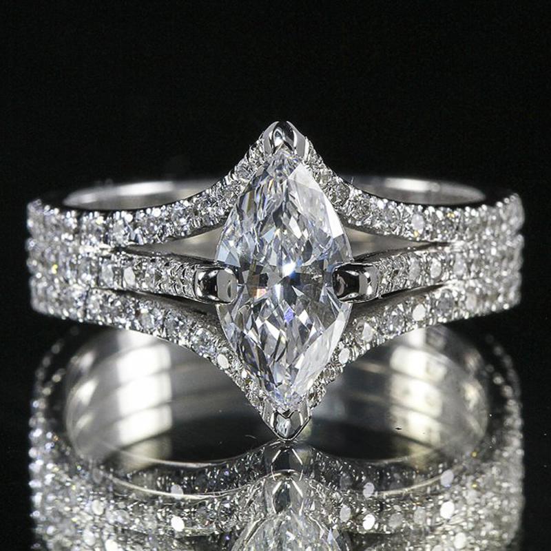 Huitan Trendy Luxury Marquise Cut Ring Female Bright Zirconia Finger Accessories for Engagement Bridal Wedding Band
