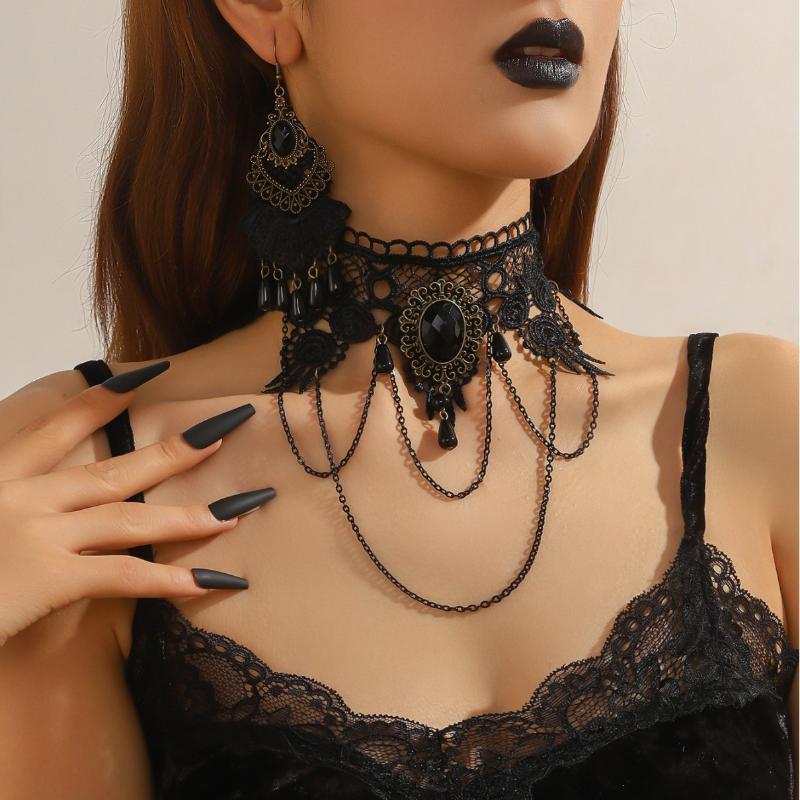 Lady Chokers Leaf Tassel Women Neck Jewelry Accessory Girl Lace Gothic Vintage Sexy Fashion Velvet Rose Beads Flower Necklace