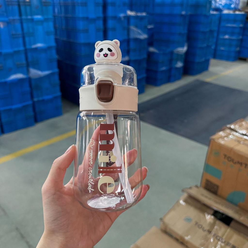 Water bottle plastic cup Cartoon male and female students straw cup Portable plastic bottle Children's cup High temperature resistant cup Large
