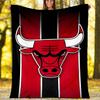1 szt. Koc tematyczny Chicago Bulls - Nadruk cyfrowy, Poliester, Przytulny na wszystkie pory roku, Idealny na zewnątrz i w podróży