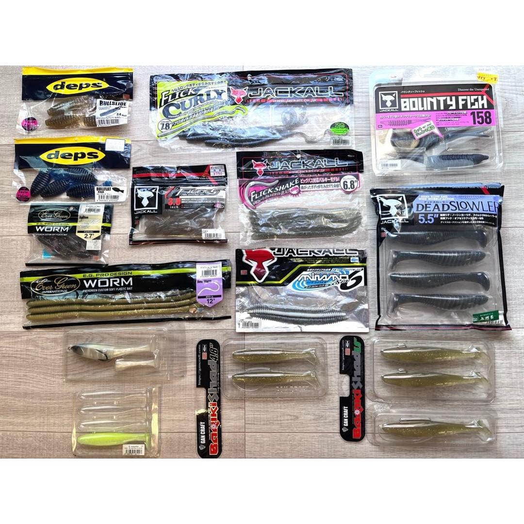 Used [Retired from bass fishing] Worm bulk sale of 13 packs Jackal Evergreen etc.