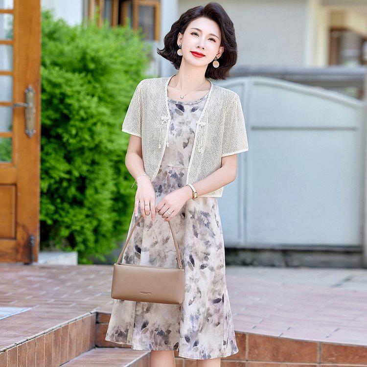 2026 Summer Short-sleeved Dress for Middle-aged Women - Waist-cinching Skirt